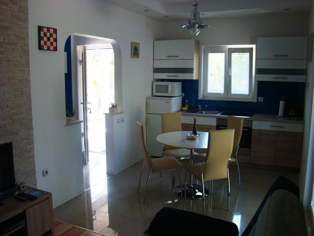 Apartments Pinus ピロヴァッツ 部屋 写真